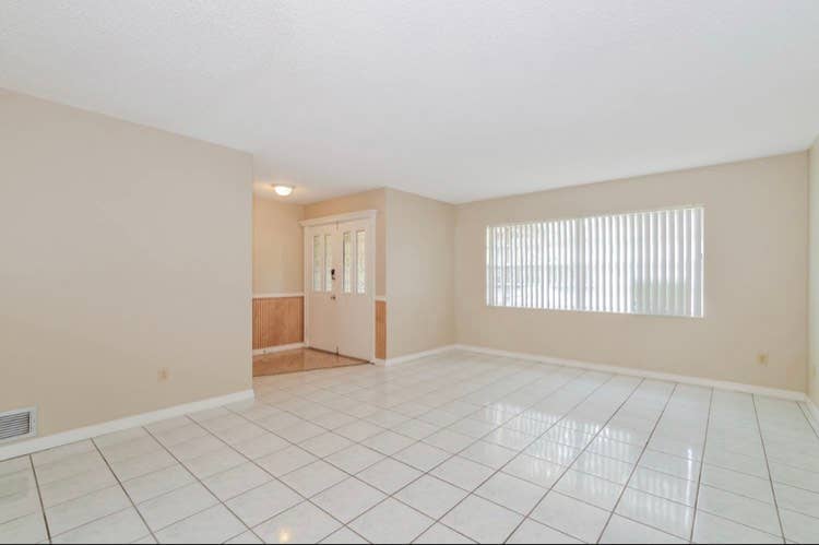 bath available in winterpark