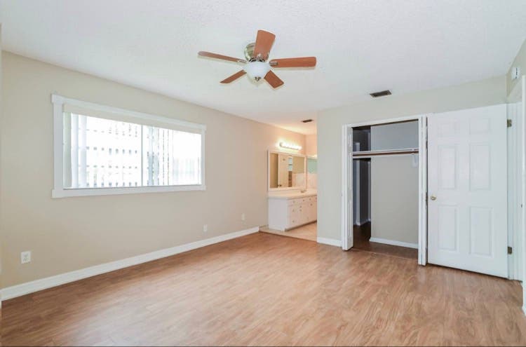 bath available in winterpark