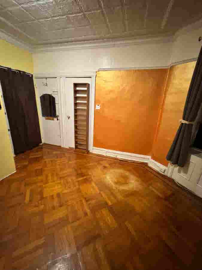 1br-XL room for rent,
