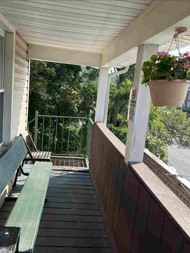 1 Room available for Rent