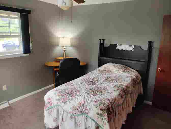 Private room with shared bathroom