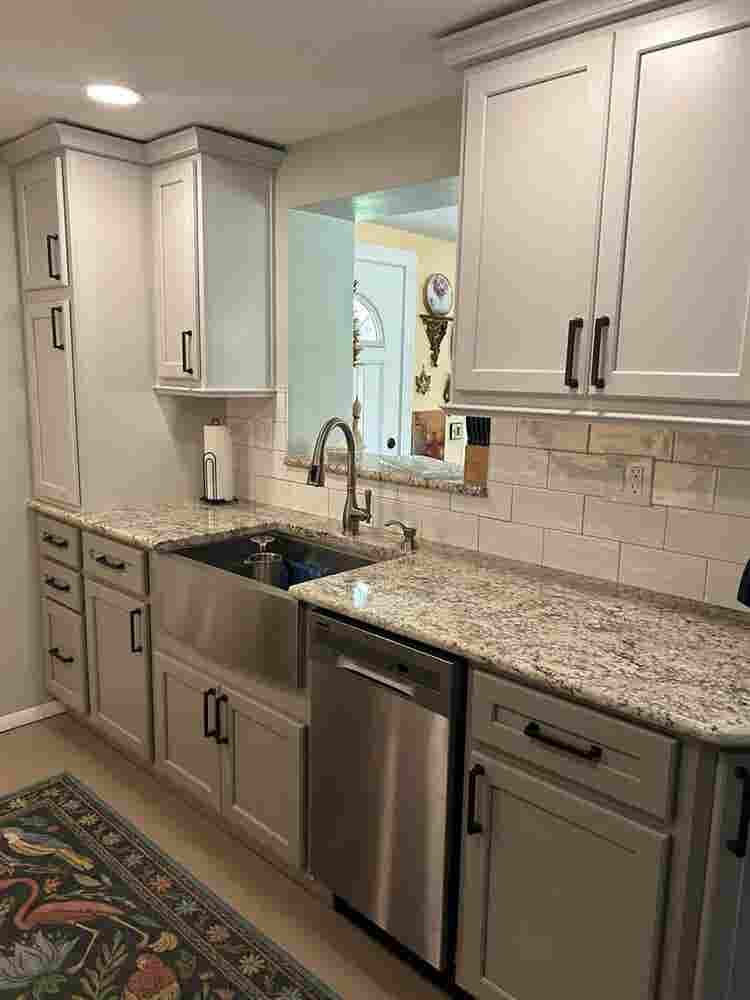 Furnished room for rent