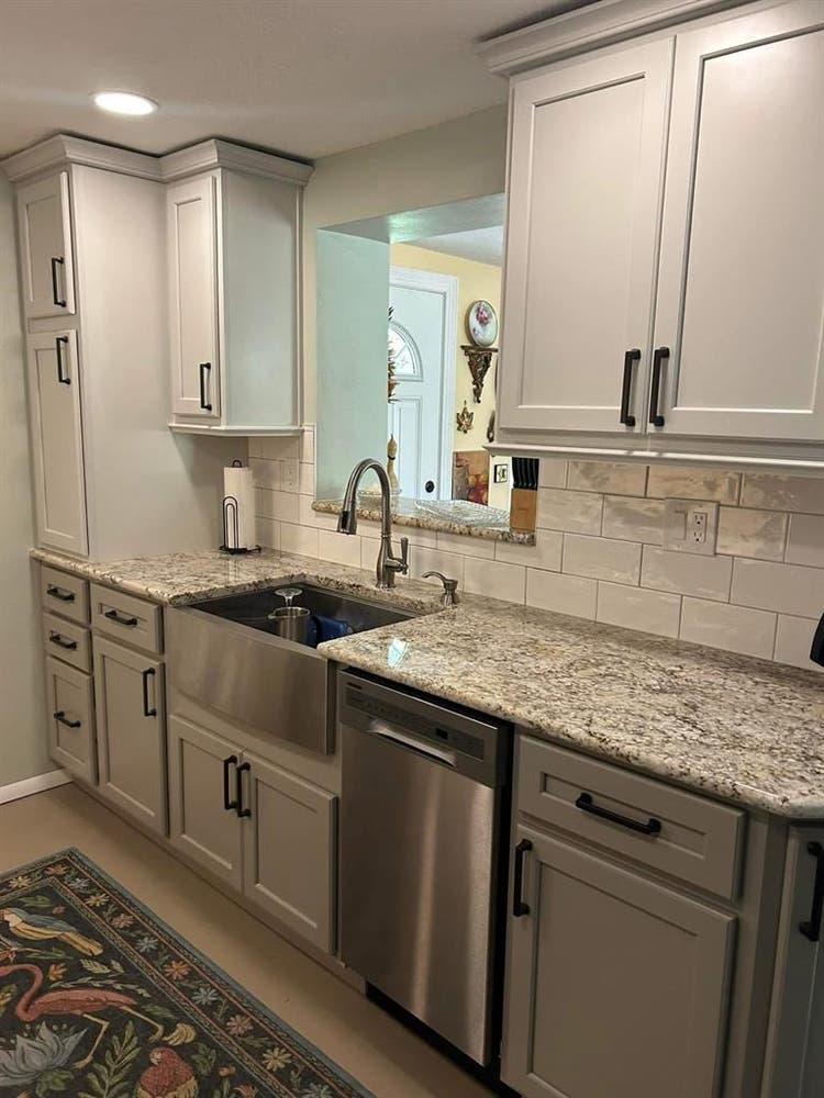 Furnished room for rent
