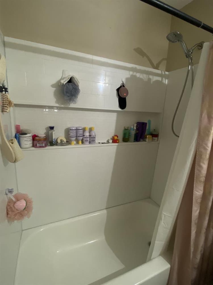 private Room for Rent – Women Only