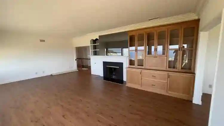 Room in large La Jolla house