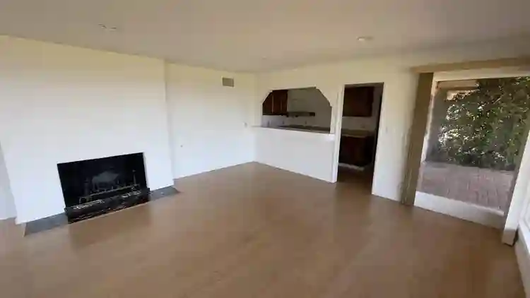 Room in large La Jolla house