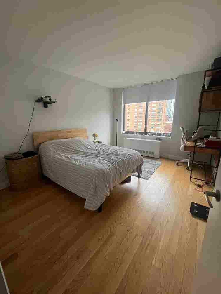 ✨Sunny True Bedroom in Midtown✨