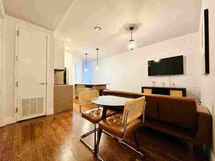 Rogers Ave –