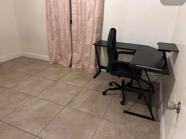 Cozy Room Rent near UCF