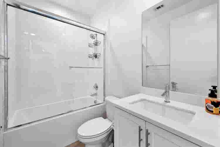 2 Rooms Available in Valley Glen,LA