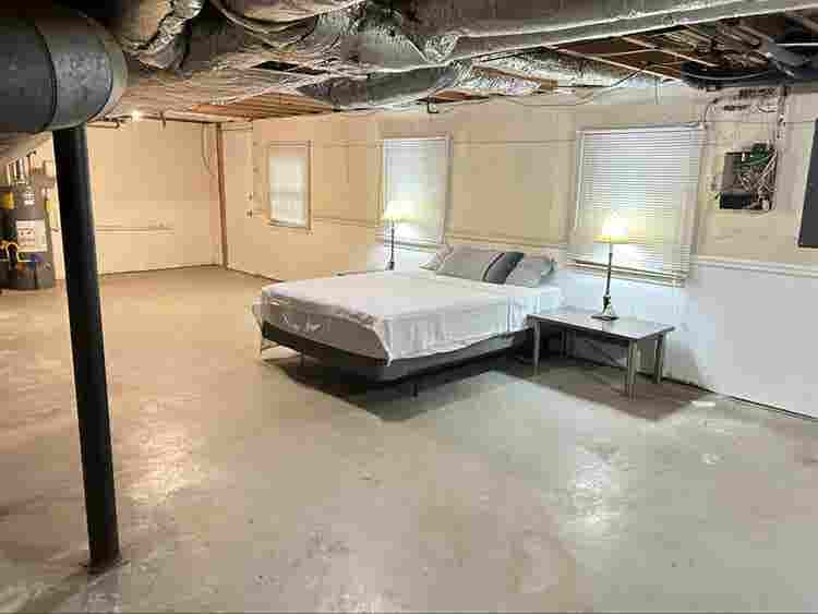 Basement  Room w/ Private Entrance