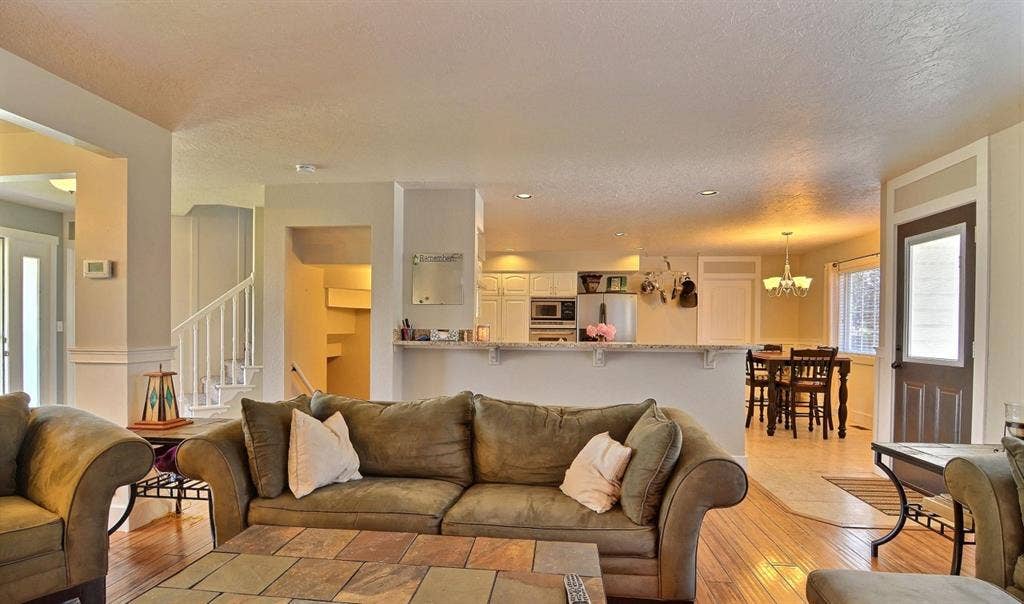 Greeley Private Room Available