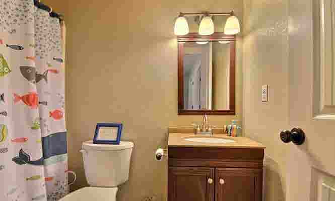 Greeley Private Room Available