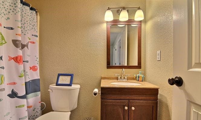 Greeley Private Room Available