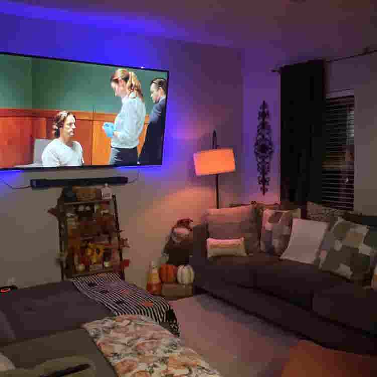 looking for a roommate.