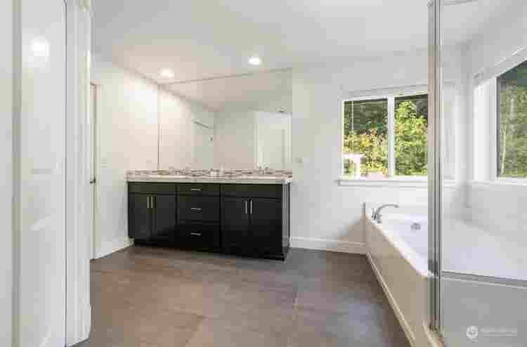 Masterbedroom for rent