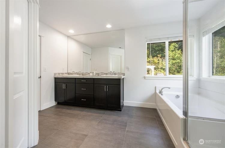 Masterbedroom for rent