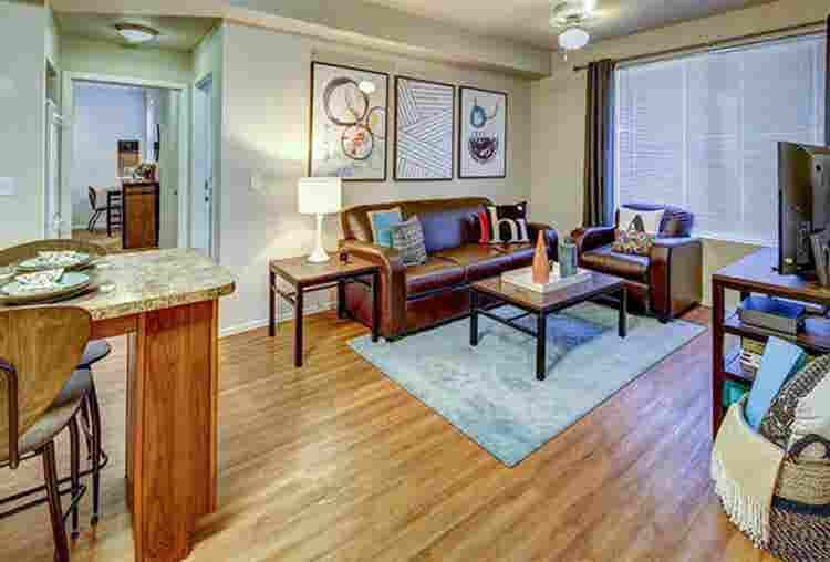 Own room at Lobo Village .