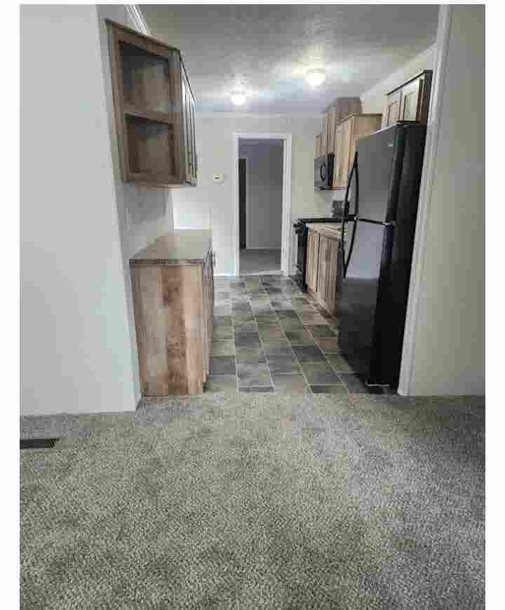 2 small bedrooms & private bathroom