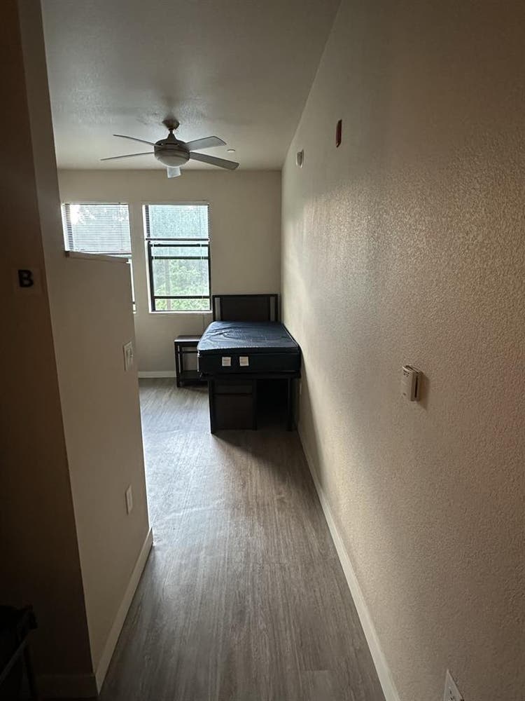 Urgent! Move in ready!
