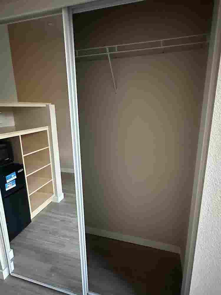 Urgent! Move in ready!