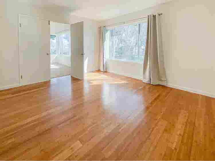Lease
 Takeover - Private Bed & Bath