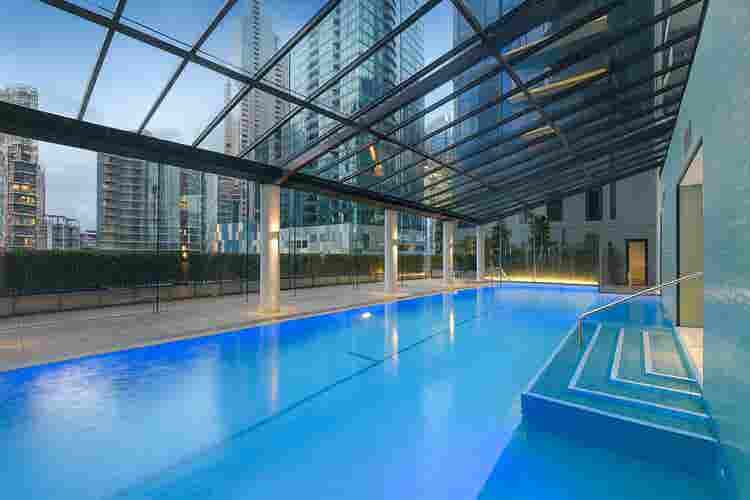 2 Bed apartment - Southbank, Melb
