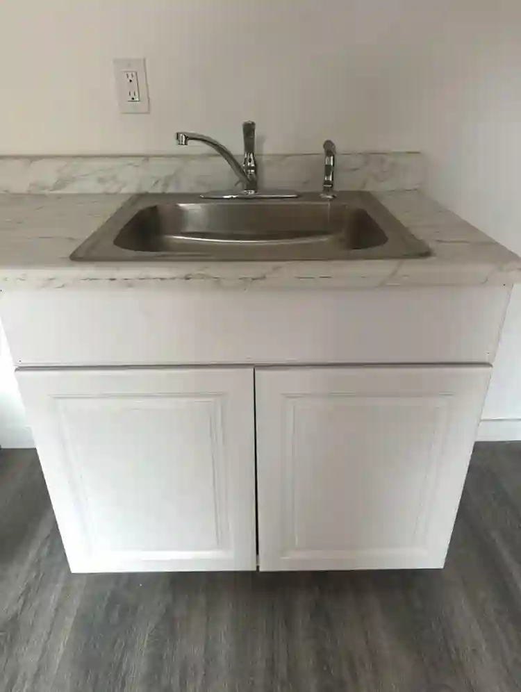 ROOM IN GATED HOME NEXT TO USC