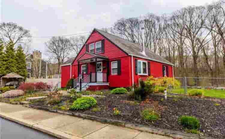 Looking for a roommate