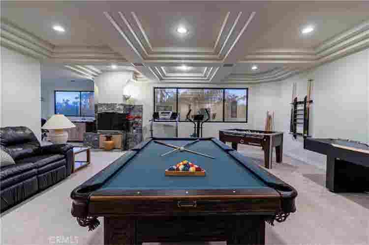 Great Room Private Full Bath