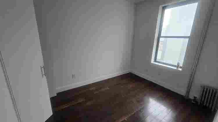 Room available, 3 months FREE