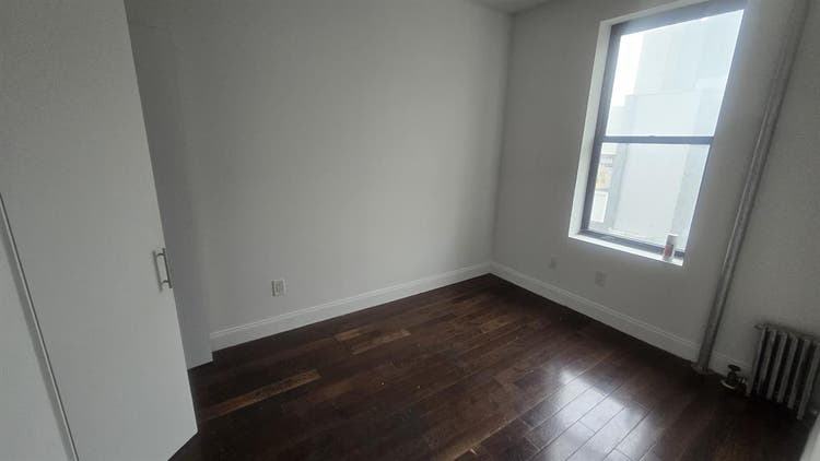 Room available, 3 months FREE