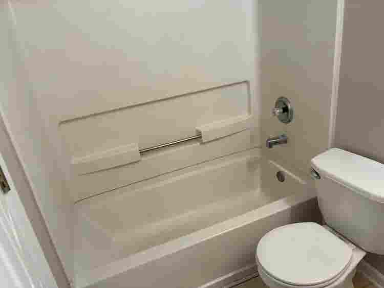 4 BR in Hampton