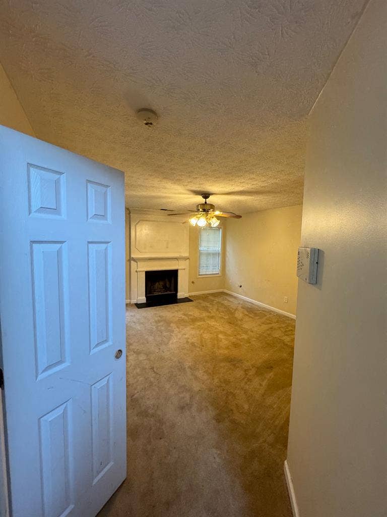 4 BR in Hampton