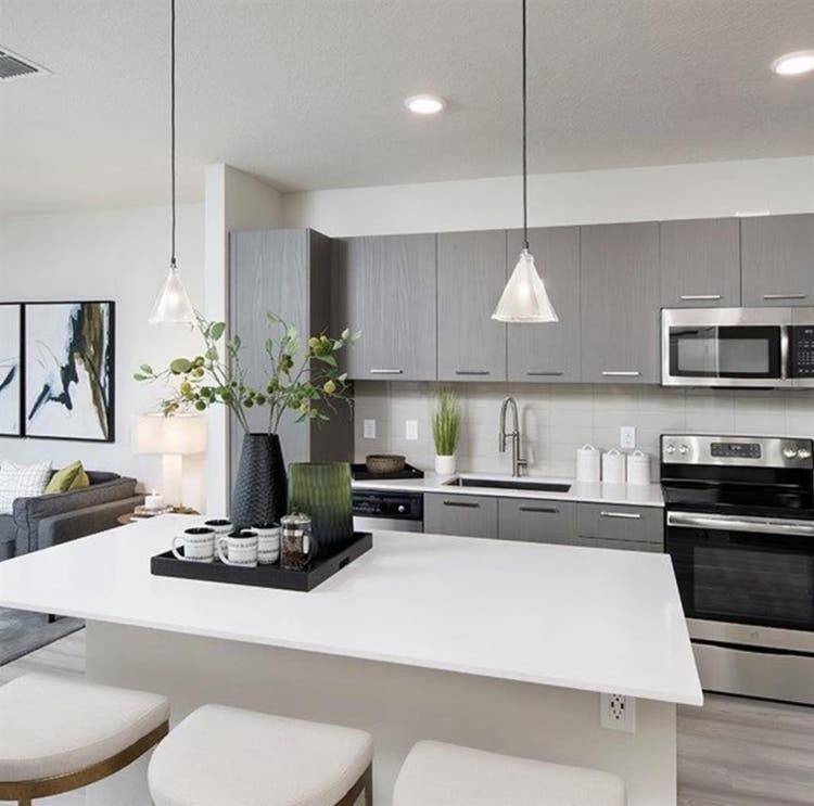 Luxury Apartment – Lease Takeover