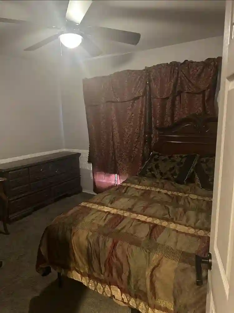 Room for Rent in Dallas