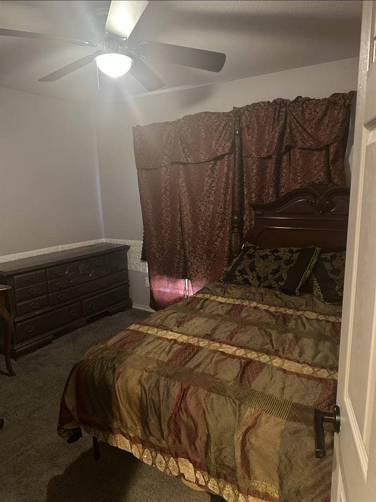 Room for Rent in Dallas