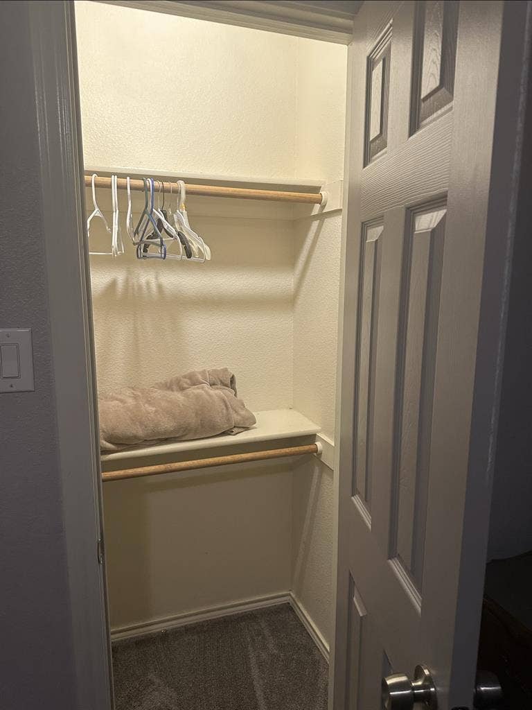 Room for Rent in Dallas