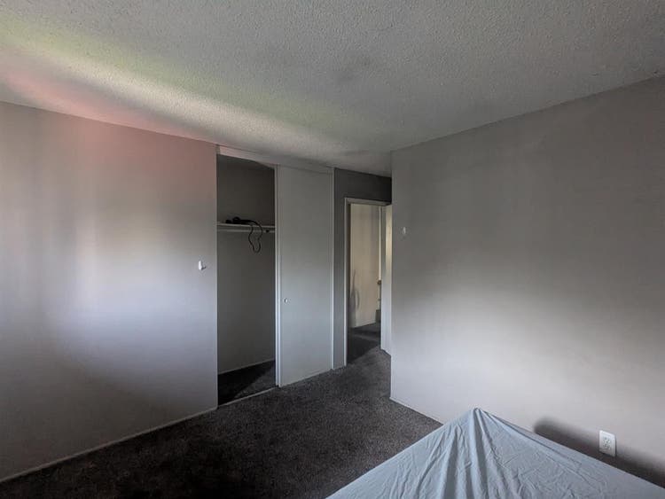 Room for rent $ all utilities