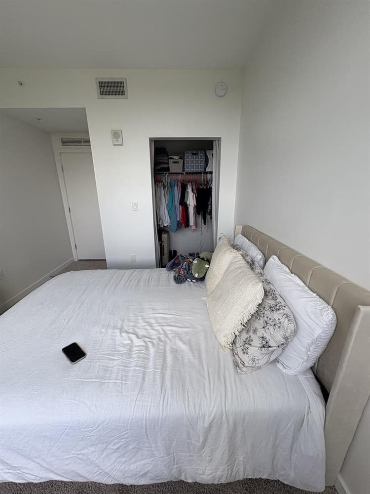 Room for sublease