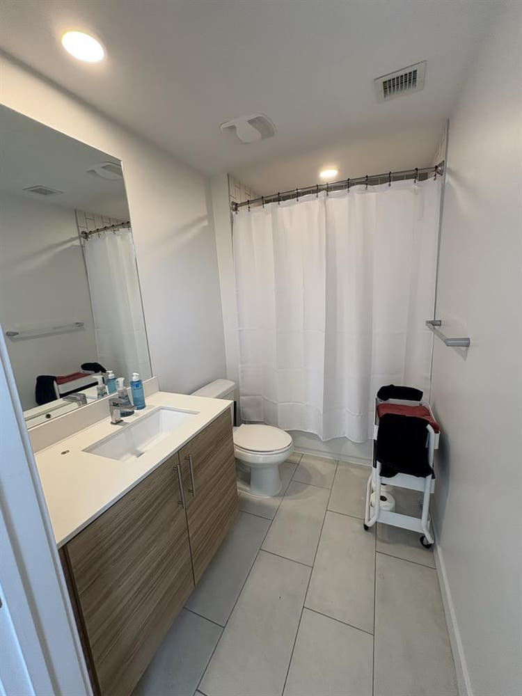 Room for sublease