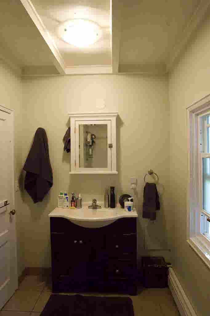 Quaint & Quiet Foothills Home
