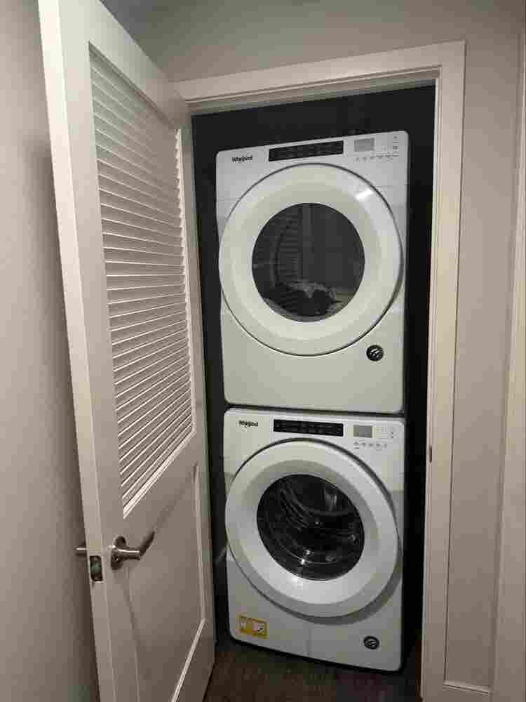 Private Room in Mission Valley Area