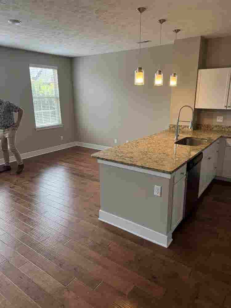 Need a roommate urgent: Mt.Juliet!!