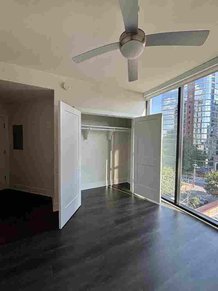 Luxury Midtown Apartment