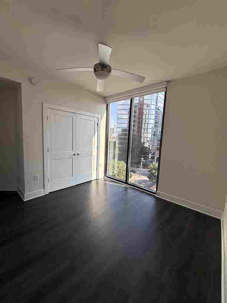 Luxury Midtown Apartment