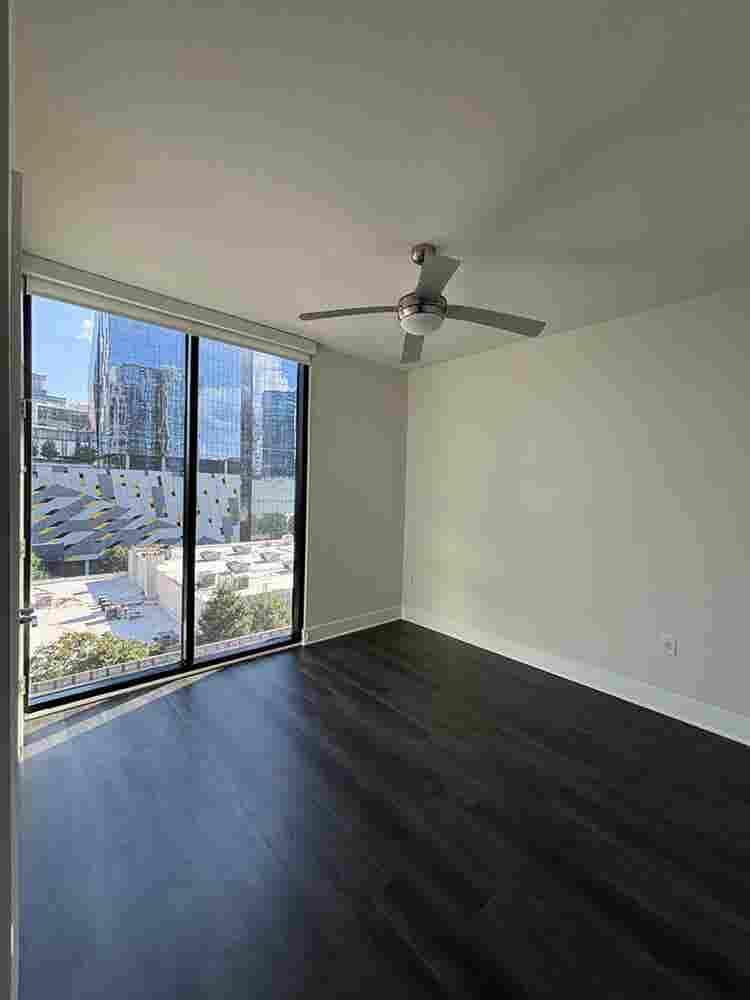 Luxury Midtown Apartment