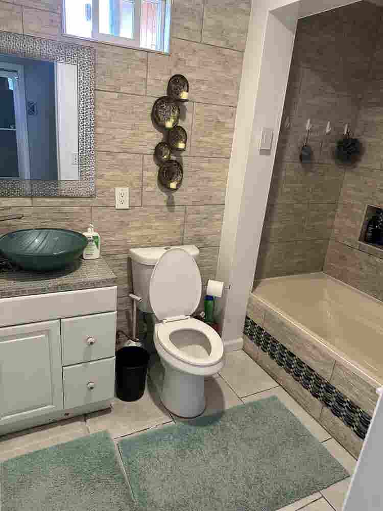 Looking for Military male roommate