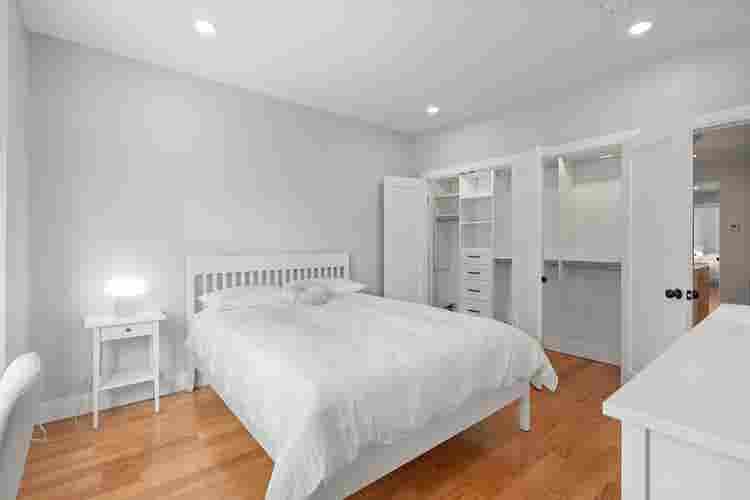 Clean, bright, cozy. ROOM A and B