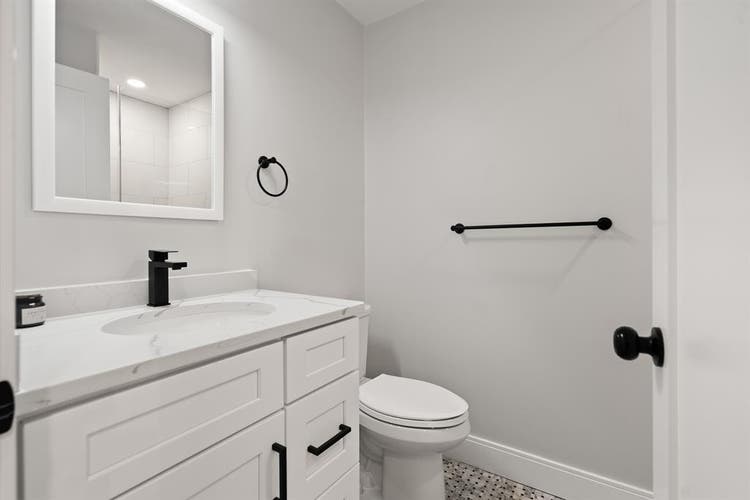 Clean, bright, cozy. ROOM A and B